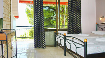 Lions2 Studios And Apartments Askeli Екстер'єр фото
